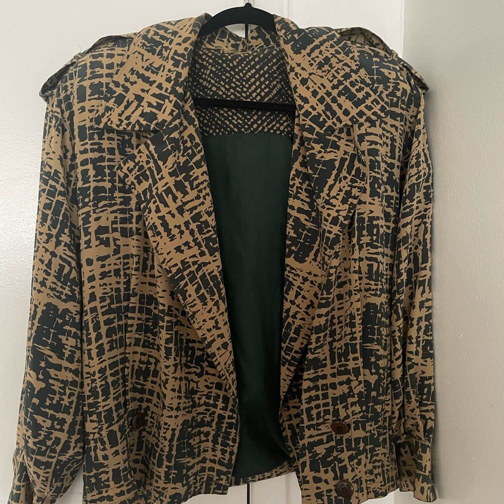 Multi colored green blazer